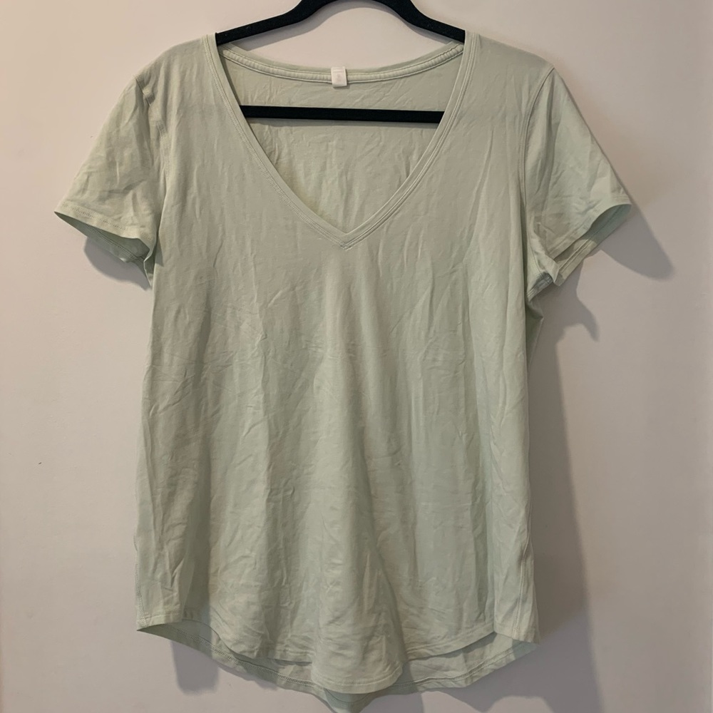 Lululemon shirt
